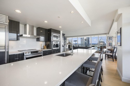 2601-4400 Buchanan Street, Burnaby, BC 