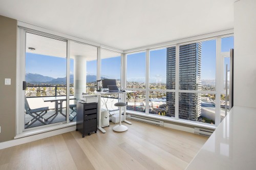 2601-4400 Buchanan Street, Burnaby, BC 