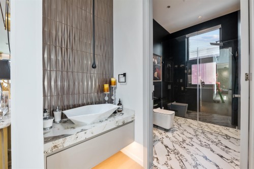 3823 51St Avenue W, Vancouver, BC 