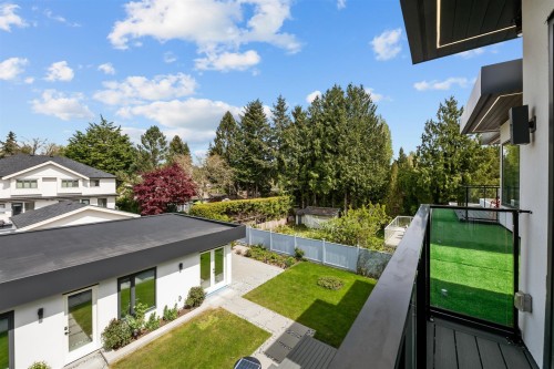 3823 51St Avenue W, Vancouver, BC 