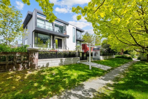 3823 51St Avenue W, Vancouver, BC 