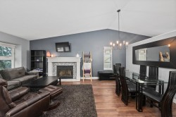 11937 237a Street Maple Ridge, BC V4R 1V9