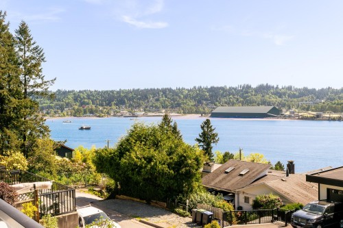 18 Axford Bay, Port Moody, BC 