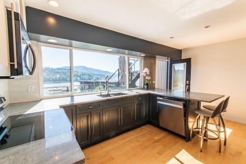 18 Axford Bay, Port Moody, BC 