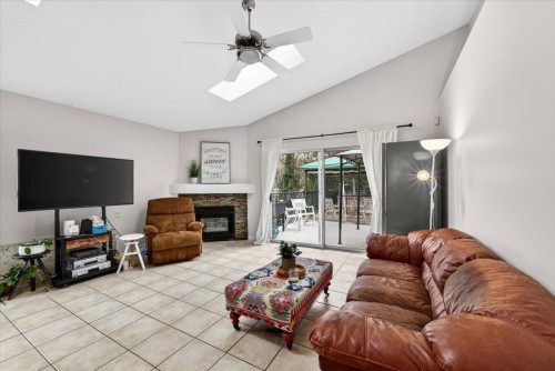 1422 Hockaday Street, Coquitlam, BC 