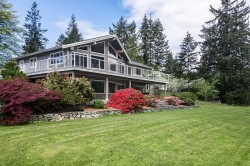 12800 Mainsail Road Madeira Park, BC V0N 2H1