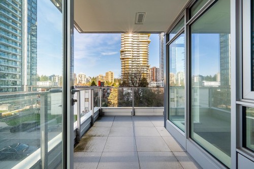 303-6398 Silver Avenue  Burnaby, BC V5H 0K7