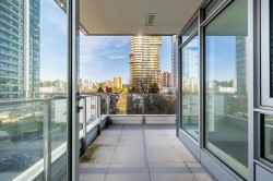 303-6398 Silver Avenue Burnaby, BC V5H 0K7