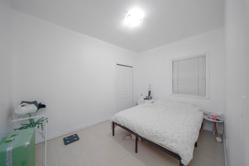 7431 14Th Avenue, Burnaby, BC 