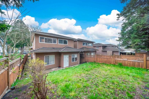 7431 14Th Avenue, Burnaby, BC 