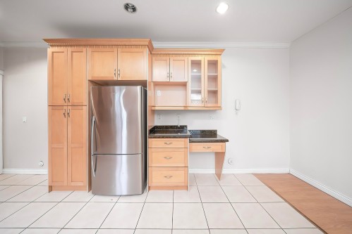 7431 14Th Avenue, Burnaby, BC 