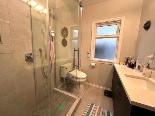 128 20Th Avenue W, Vancouver, BC 
