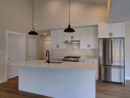 1051 Celia Crescent, Gibsons, BC 