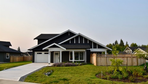 1051 Celia Crescent, Gibsons, BC - Outdoor