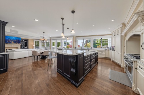 2956 Palmerston Avenue, West Vancouver, BC 