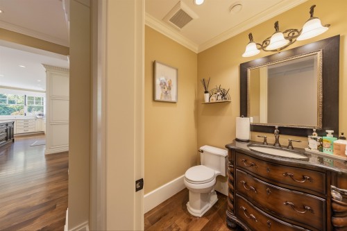 2956 Palmerston Avenue, West Vancouver, BC 