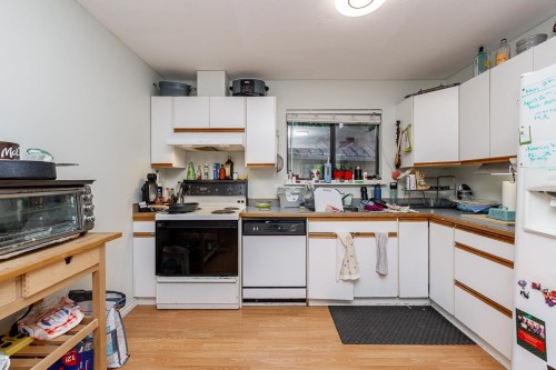 2932 Tatla Place, Coquitlam, BC 