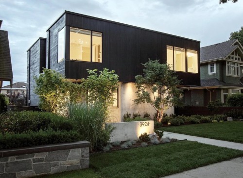 3924 Cambridge Street, Burnaby, BC 