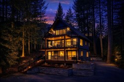 8353 Rainbow Drive Whistler, BC V8E 0G1