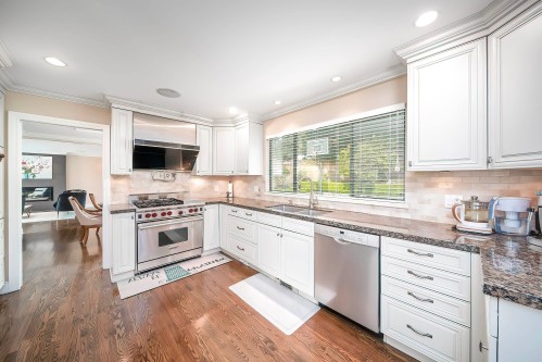 435 Inglewood Avenue, West Vancouver, BC 