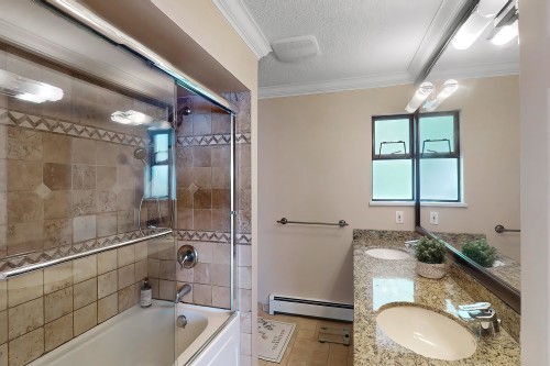 435 Inglewood Avenue, West Vancouver, BC 