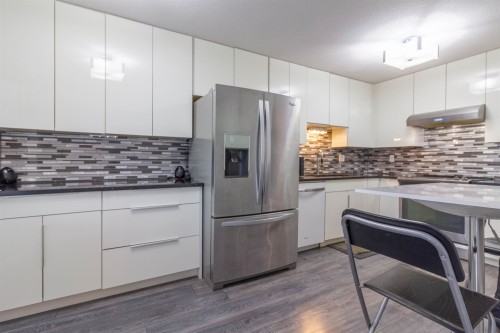 116-2721 Atlin Place, Coquitlam, BC 