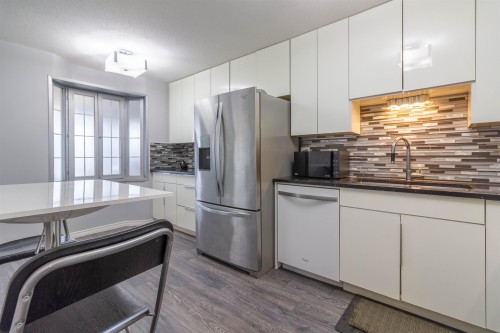 116-2721 Atlin Place, Coquitlam, BC 