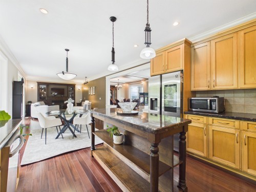 2247 Kaptey Avenue, Coquitlam, BC 