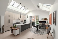 3861 Willow Street  Vancouver, BC V5Z 4M7