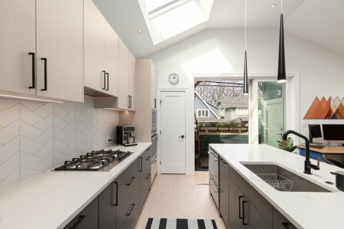 3861 Willow Street, Vancouver, BC 
