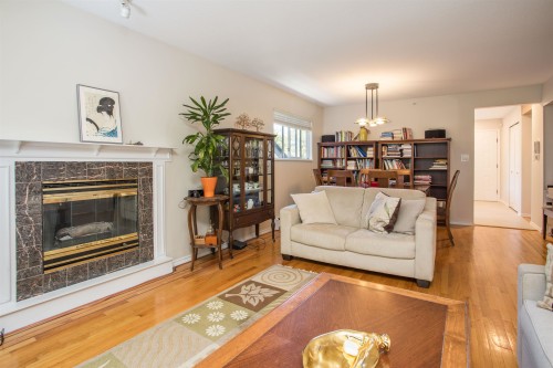 2945 12Th Avenue W, Vancouver, BC 