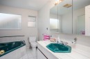 2945 12Th Avenue W, Vancouver, BC 
