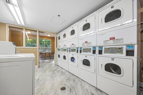 910-3489 Ascot Place, Vancouver, BC 