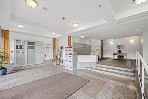 910-3489 Ascot Place, Vancouver, BC 