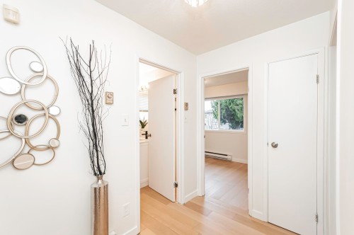7111 Cavelier Court, Richmond, BC 