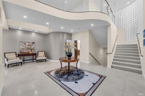 1407 Bramwell Road, West Vancouver, BC 