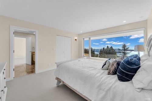 1407 Bramwell Road, West Vancouver, BC 
