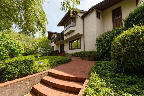 2296 32Nd Avenue W, Vancouver, BC 
