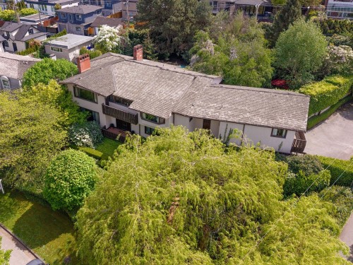2296 32Nd Avenue W, Vancouver, BC 