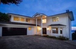 Basement-2585 Westhill Way West Vancouver, BC V7S 3E4