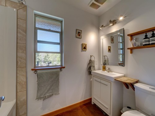 9340 Stephens Way, Halfmoon Bay, BC 