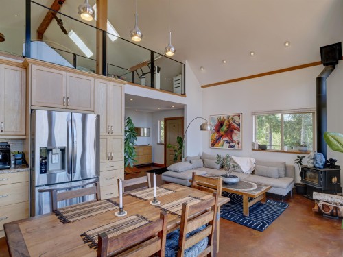 9340 Stephens Way, Halfmoon Bay, BC 