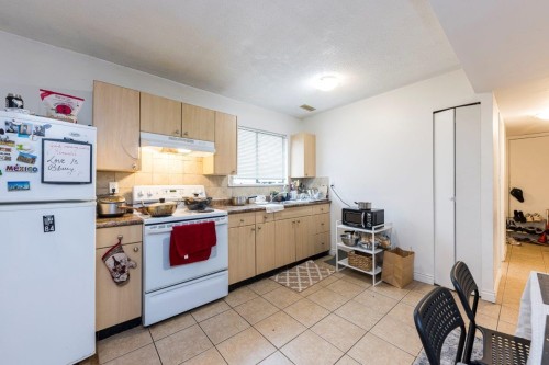 431 18Th Avenue E, Vancouver, BC 