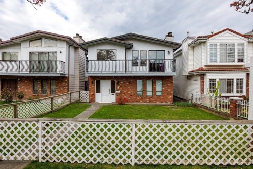 431 18Th Avenue E, Vancouver, BC 