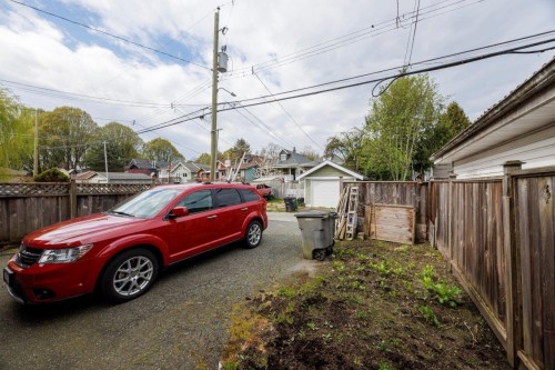 431 18Th Avenue E, Vancouver, BC 
