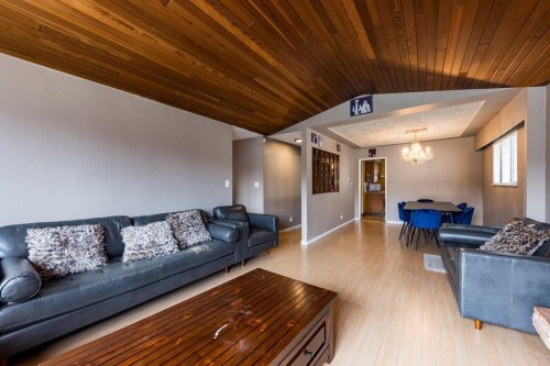 431 18Th Avenue E, Vancouver, BC 