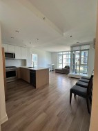 404-8940 University Crescent Burnaby, BC V5A 0E7