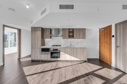 8xx-8608 Hazelbridge Way Richmond, BC V6X 0W2