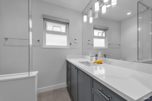3521 Duval Road, North Vancouver, BC 