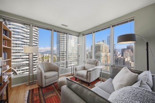 1607-989 Nelson Street  Vancouver, BC V6Z 2S1